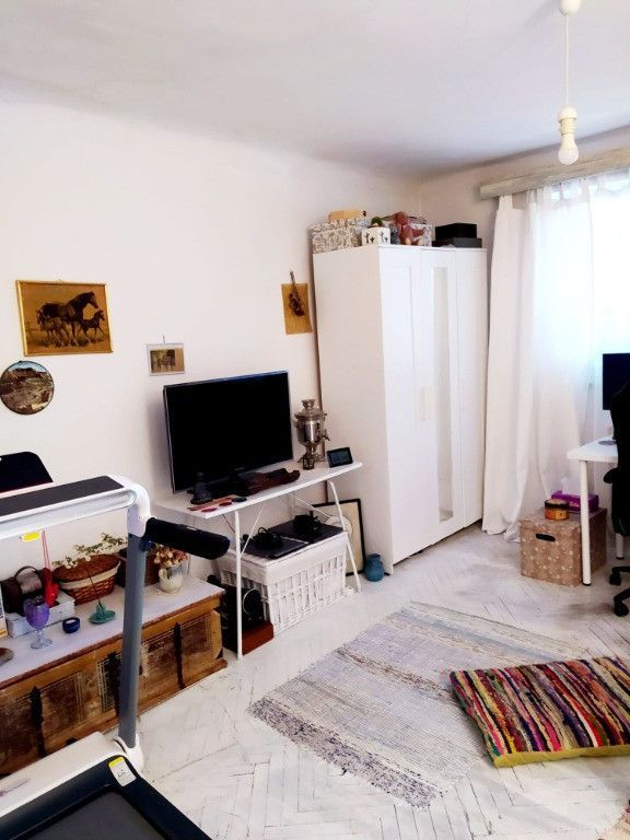 Casa la curte 3 camere, teren total 250 mp, zona Mihai Bravu - Poză 8