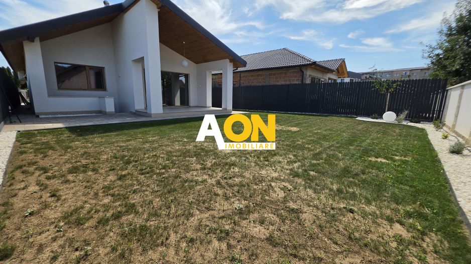 Casă Smart 4 Camere, 2 Bai, 430mp Teren, Zona Ampoi 3 - Poză 3