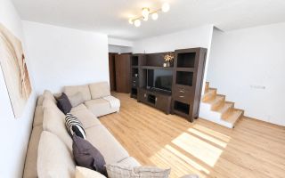 Triplex 131 mp total + Pod 35 mp Terasa 25 MP Garaj Turnisor Sibiu - Poză 3