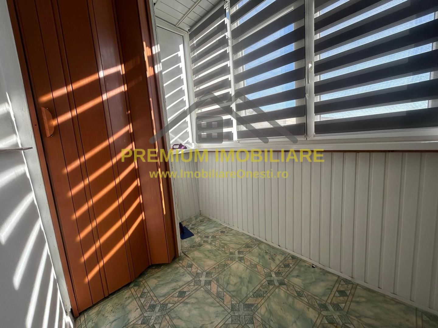 Apartament 2 camere de vânzare zona de jos, Onesti - Poză 12