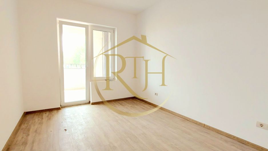 Oferim spre vanzare, apartament cu 2 camere, decomandate, Giroc - Poză 5