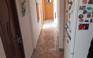 Apartament 3 camere, 2 băi, etaj 2, Tomesti - 68 mp - Poză 3
