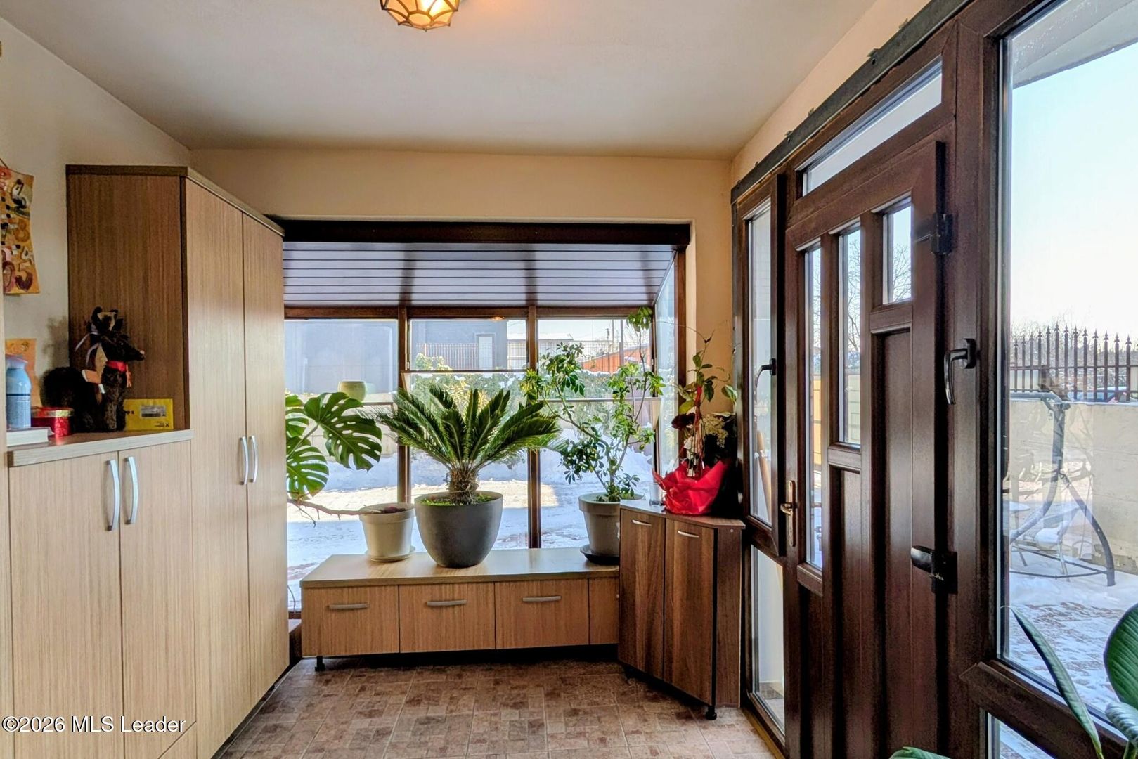 Pantelimon - Selgros, Hala 446 mp, Anexa 131 mp, Vila P+2, Lot 1054 mp - Poză 12