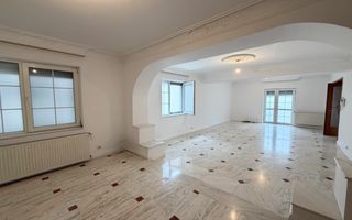 VANZARE VILA | 5 CAMERE | CURTE SUPERBA | ZONA FUNDENI - Poză 2