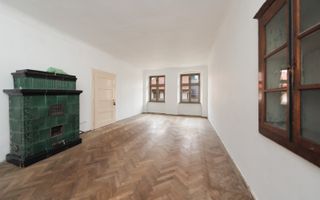 Locație rară în Brașov: ideal pentru regim hotelier sau business - Poză 19