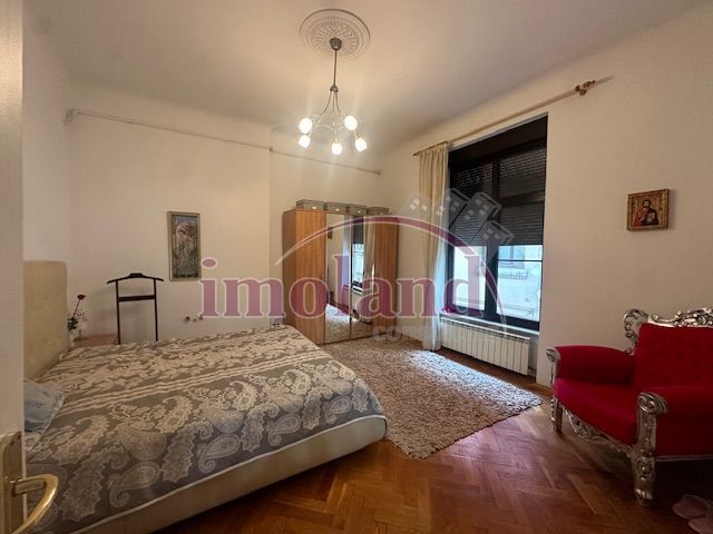 Apartament 4 camere in vila interbelica- vanzare- zona Gara de Nord - Poză 11