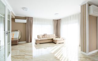 Casa lux Santandrei 3 dormitoare 2 bai 2 terase 2 bucatarii - Poză 2