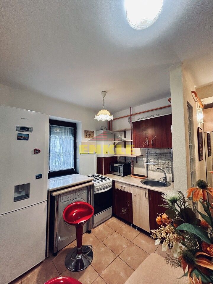 Apartament 2 camere de inchiriat, zona Unirii. Pret 300€ - Poză 5