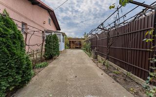 Casă cu 2 camere în Bujac - Poză 6