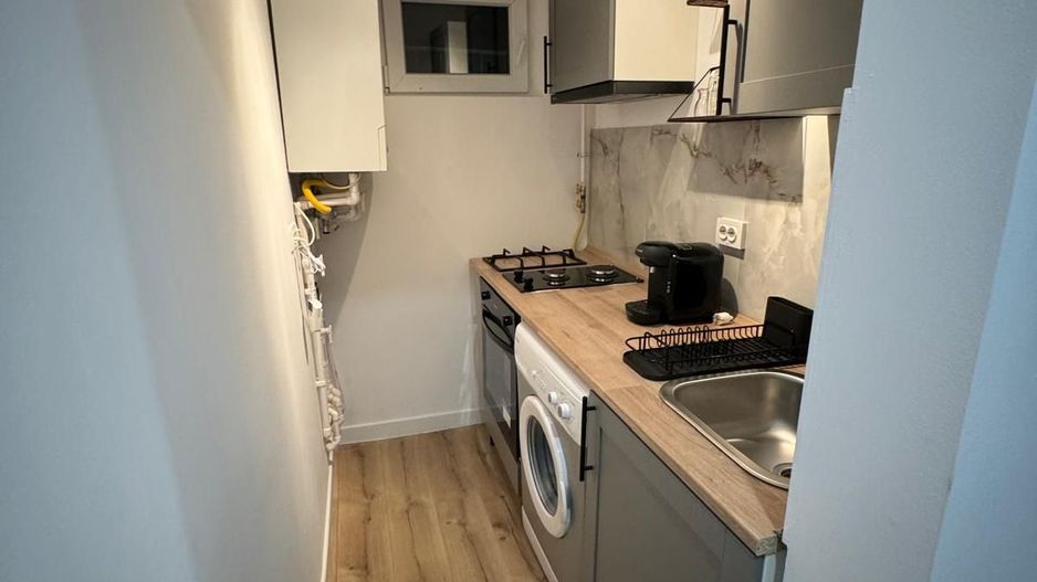 De închiriat apartament 2 camere – zona Policlinică - Poză 3