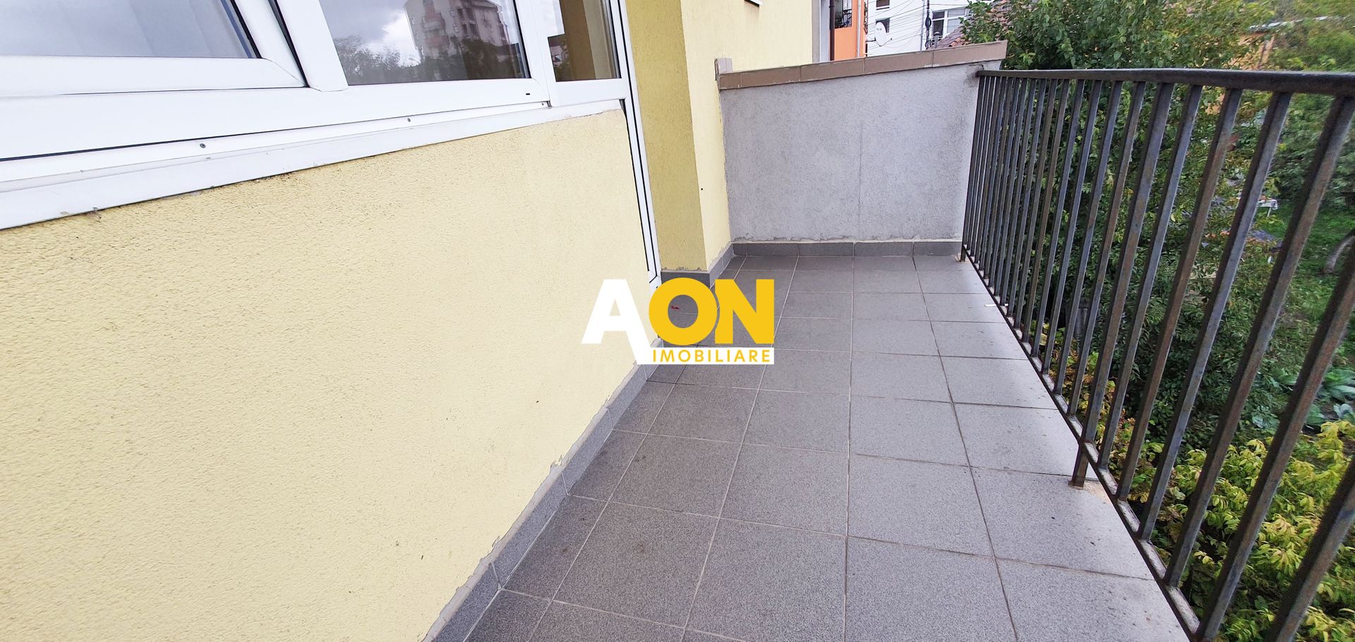 Apartament 3 camere, 2 bai, 2 balcoane, et.1, ultracentral, 88 mp util - Poză 12