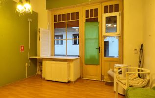 Spatiu comercial de inchiriat – ultracentral, str. Ady Endre, Oradea