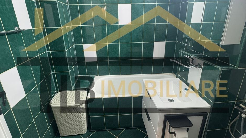 Apartament de 3 camere, 70 mp, decomandat, Zona Fortuna - Poză 11