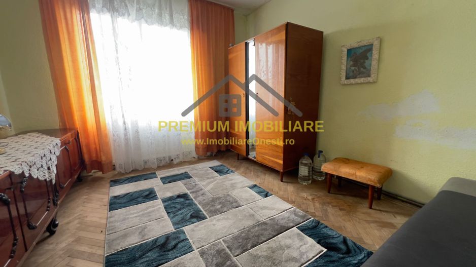 Apartament decomandat cu 2 camere zona centrala - Poză 1
