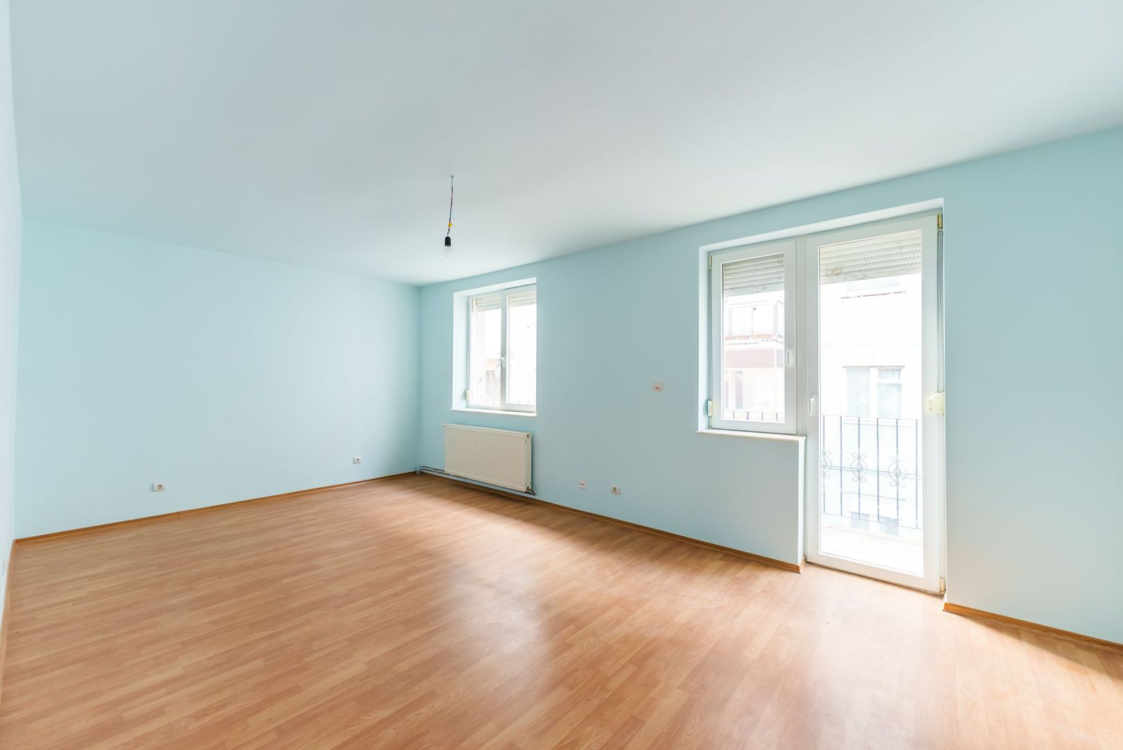 VÂNDUT! Casă cu destinații multiple în cartierul Aurel Vlaicu - Poză 12