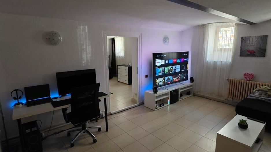Apartament generos 4 camere la 5 minute de Piața Victoriei - Poză 1