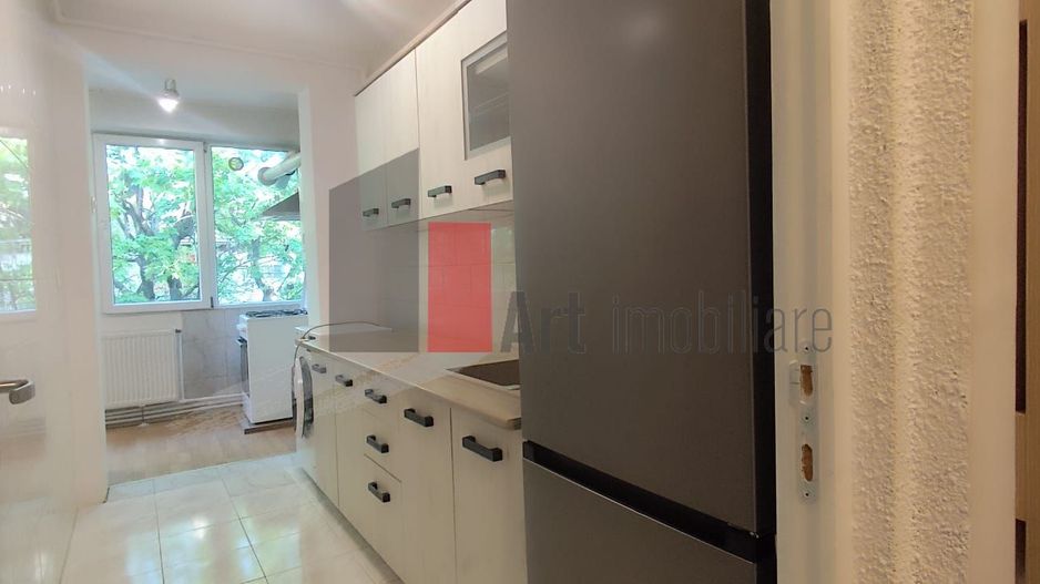 Apartament de vanzare cu 2 camere in zona Pajura. - Poză 32