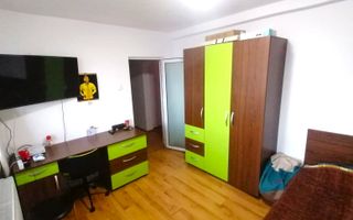 BULEVARDUL FERDINAND (COD 10)- Apartament 3 camere de vanzare - Poză 4
