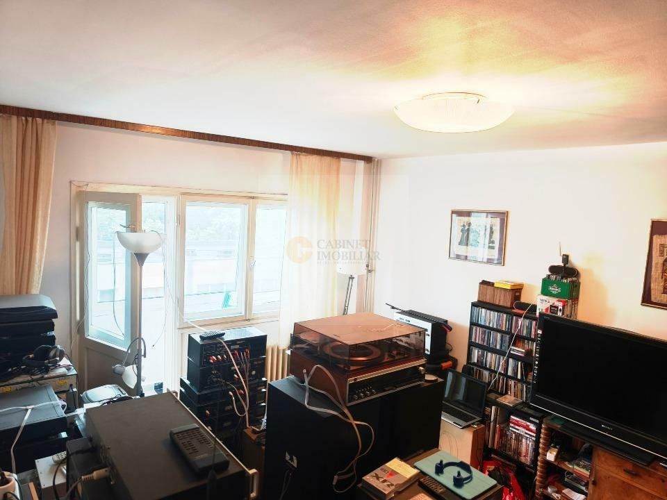 2 camere | Gorjului | 300m Metrou | Etaj intermediar | Gaze trase - Poză 2