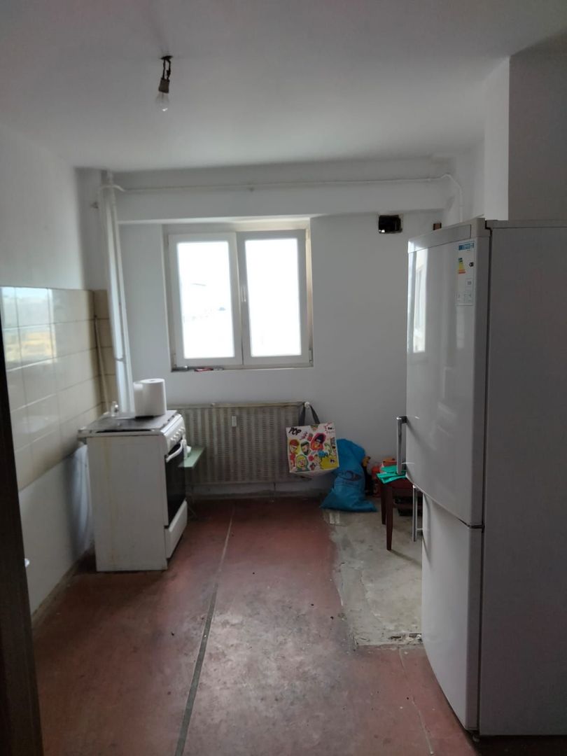 Vanzare Apartament 3 Camere Sos Mihai Bravu / Kaufland - Poză 4