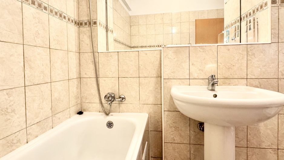 Apartament 3 camere în ansamblu cu curte și loc de joacă – Lipovei - Poză 12