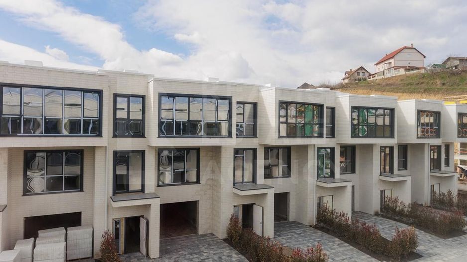 Vânzare, townhouse, 3 nivele, Complexul Rezidențial Hora Village - Poză 12