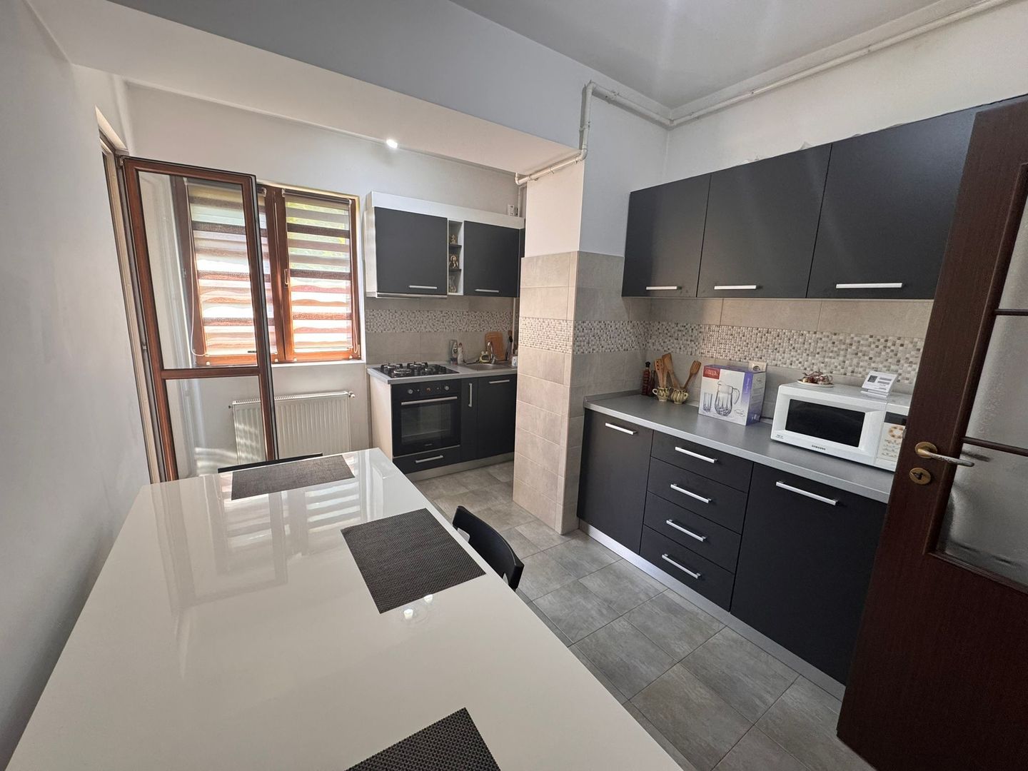 Prelungirea Ghencea 2 Camere Cartierul Latin 72 mp Centrala 1/8 - Poză 3