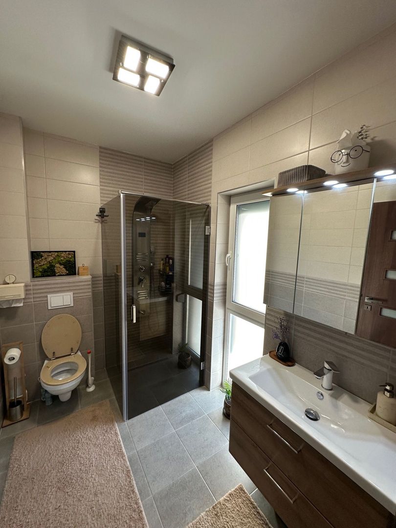 Duplex despărțit prin carpot - Poză 15