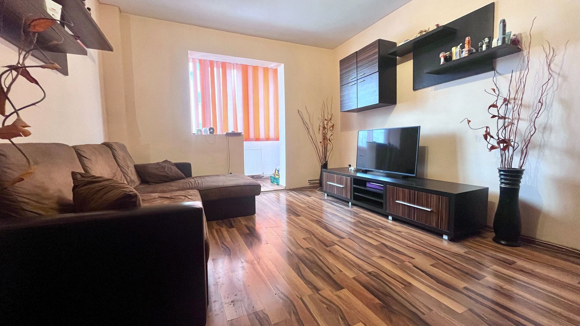 Apartament 3 Camere Str. Parcul Mic - Etaj Intermediar - Cod 5257 - Poză 1