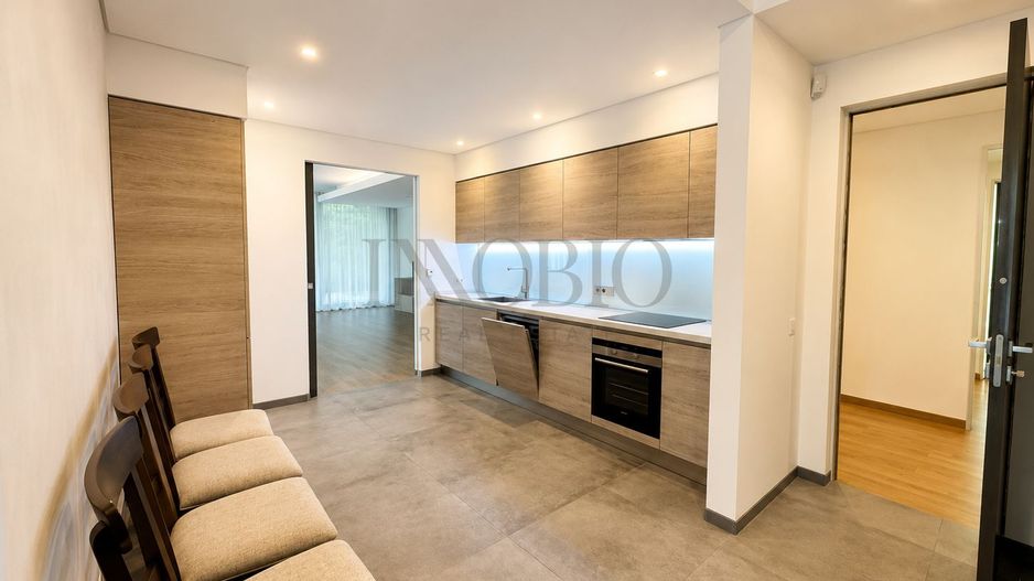 Apartament 4 camere cu curte generoasă - Poză 5
