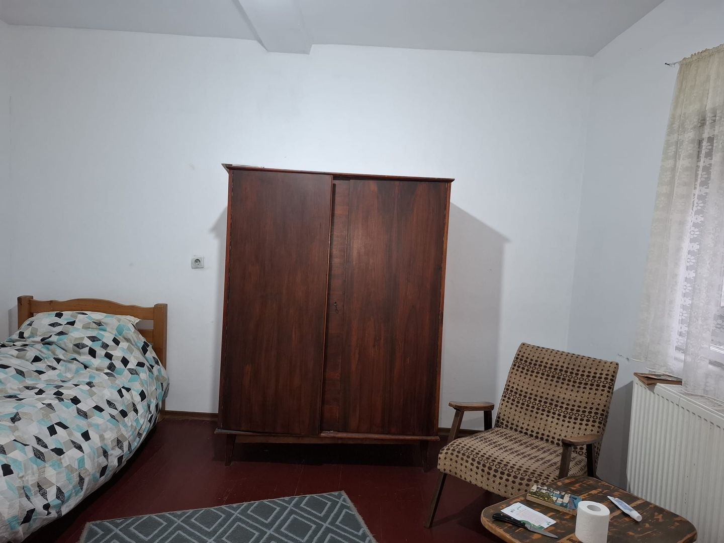 URGENT!, vila singur curte, TEREN IN PROPRIETATE, libera, NEGOCIABIL - Poză 3