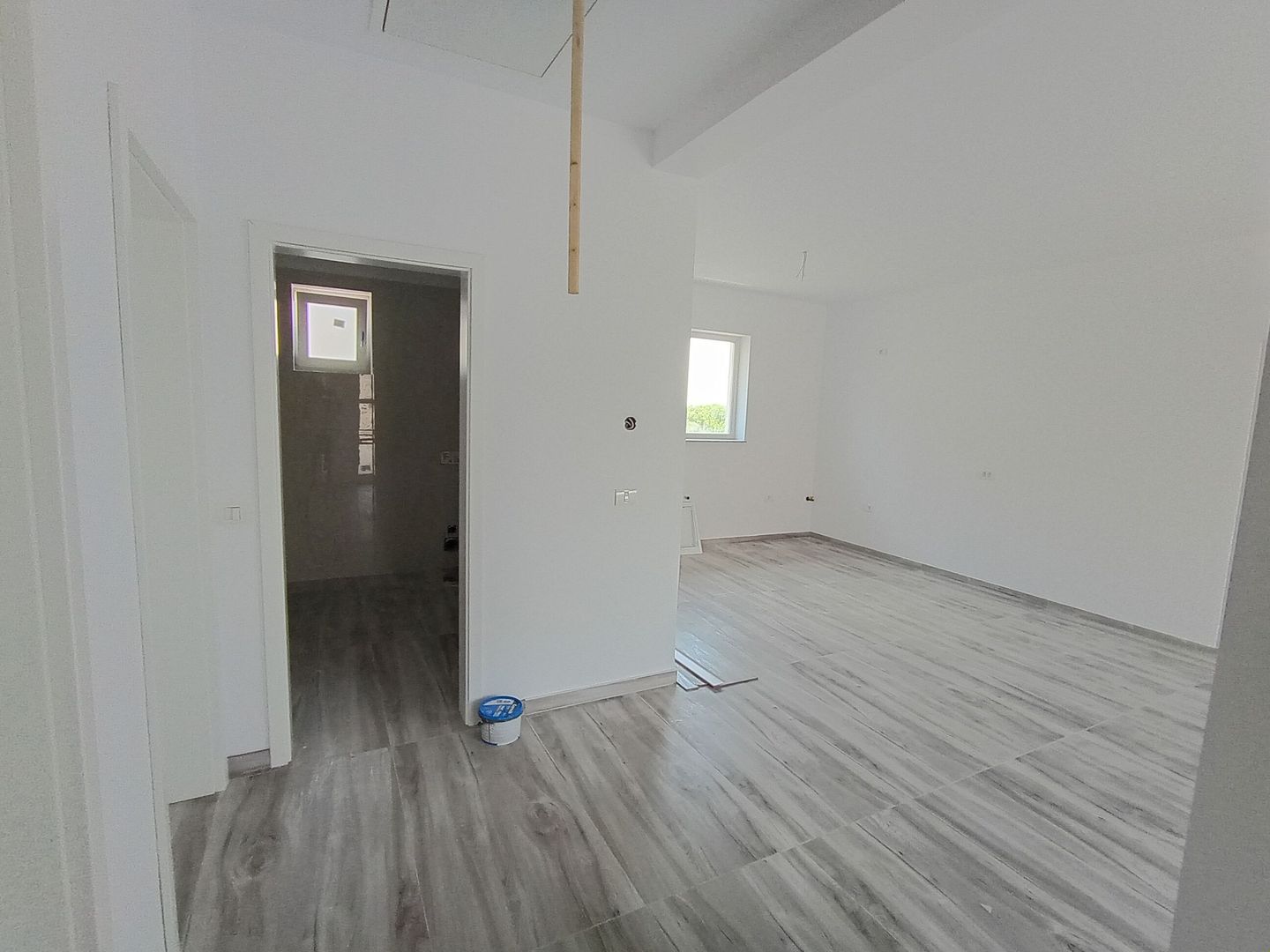 Sanandrei Casa Individuala Pe Parter, 3 Cam, Drum Asfaltat. Toate Utilitatiile - Poză 4