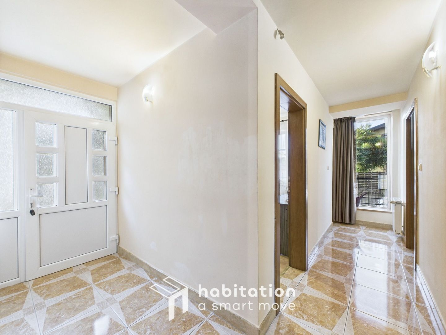 Descoperă turul virtual – Casă individuală spațioasă,  zona Bucovina - Poză 7