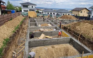 Teren 1000 mp cu proiect de casă, cu fundație turnată și utilități - Poză 14