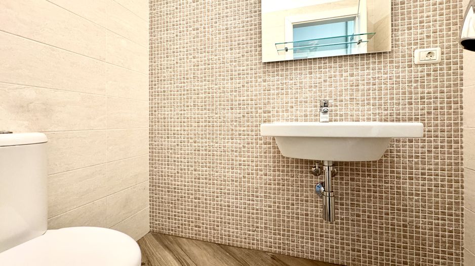 Spațiu Birou - Imobil complet renovat - Poză 17