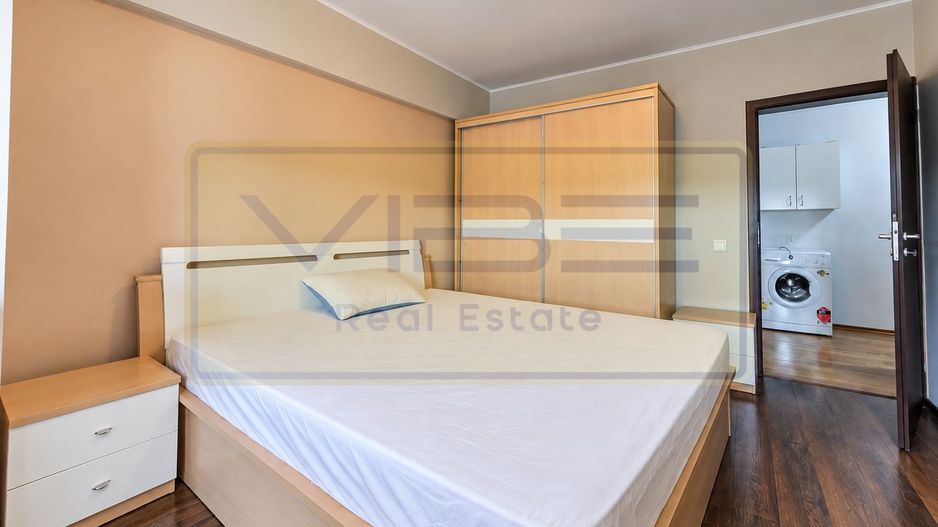 Central- Podu de Fier - 4 rooms -112mp -Panoramic View - Poză 2