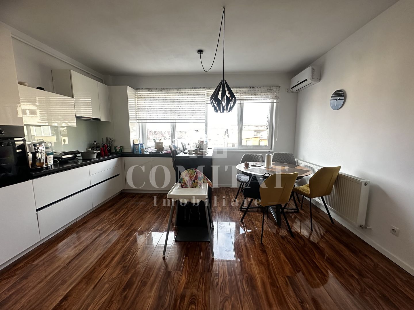 Apartament la etaj intermediar | Loc de parcare | Zona str Sub Cetate - Poză 4