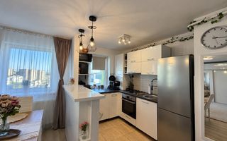 Studio 39 mp, Top City – Coresi, etaj 9/11, parcare, boxă, mobilat - Poză 2