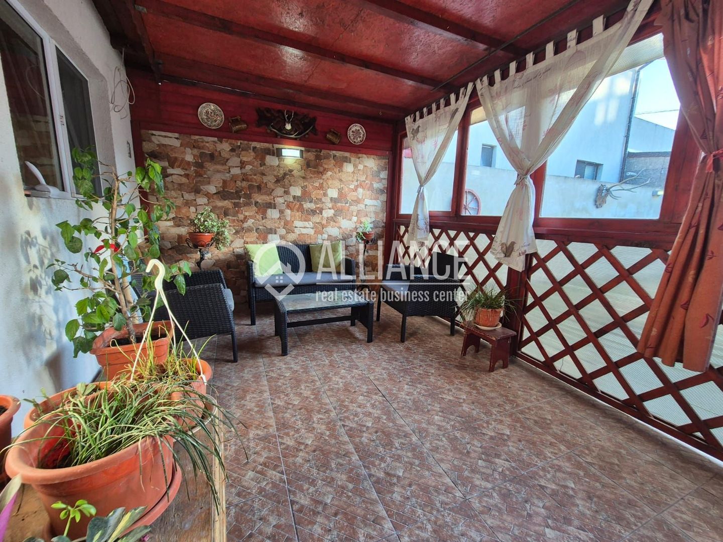 TECHIRGHIOL (COD 02) - Casa 5 camere teren 552 mp complet mobilata - Poză 38