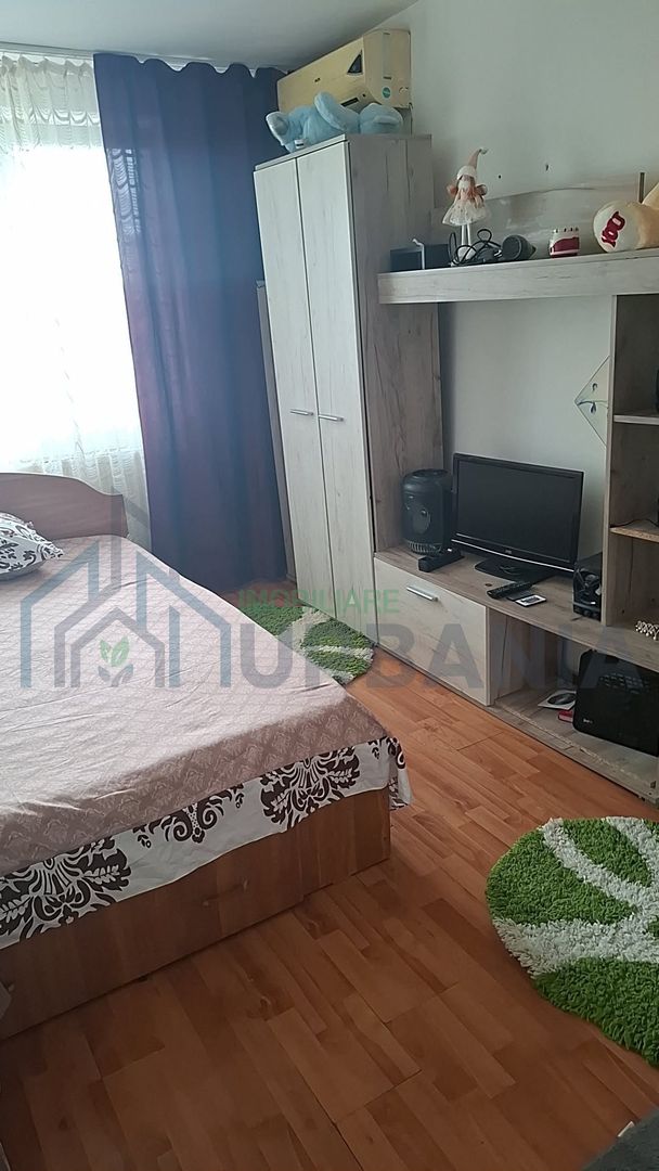 Garsonieră de închiriat în Pitești, zona Războieni - Poză 2