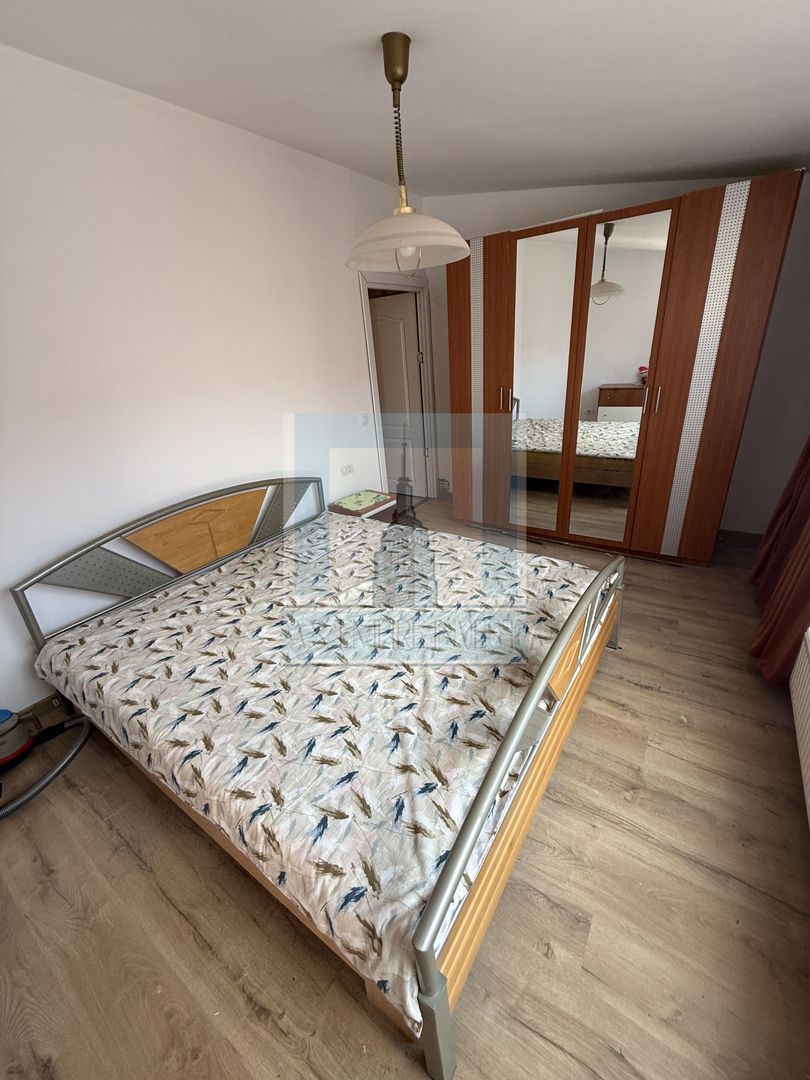 Corp casa de 5 garsoniere mobilate/utilate - zona Brașovul Vechi - Poză 8