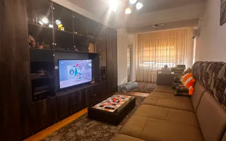 APARTAMENT 2 CAMERE MOBILAT SI UTILAT - METROU DIMITRIE LEONIDA - Poză 12