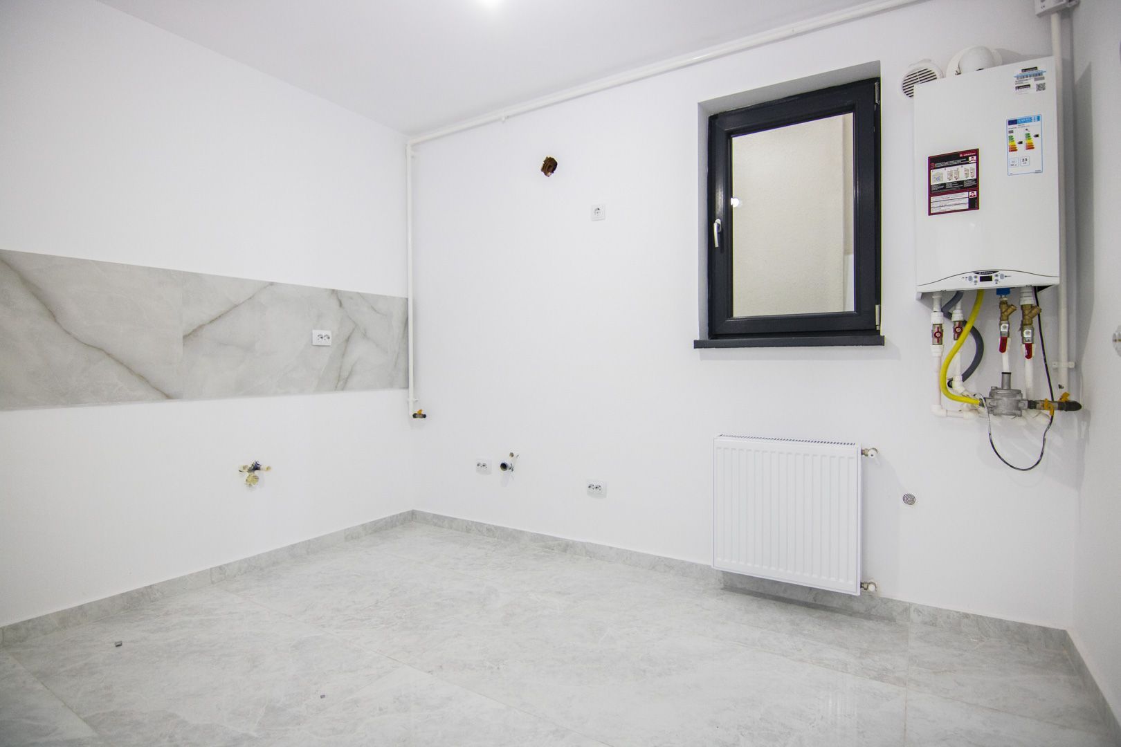 2 camere, 62 mp, etaj 9, centrala de apartament, Str Preciziei - Poză 1