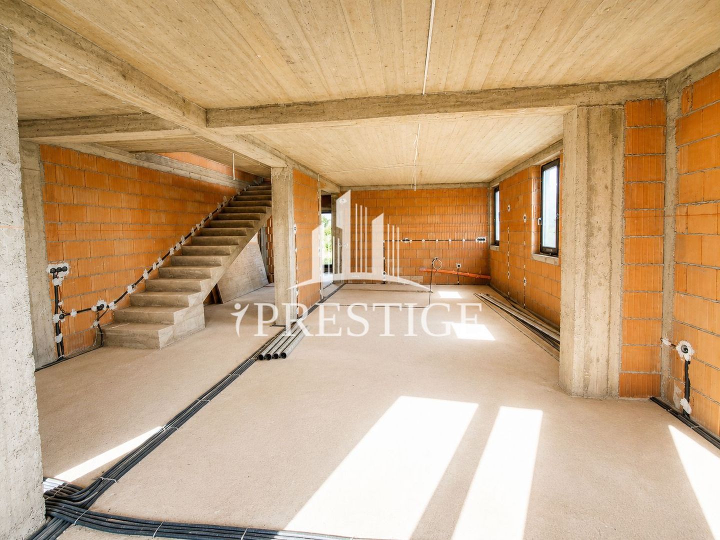 CASĂ DE VÂNZARE P+E | 263 MP UTILI | TEREN 500 M | GARAJ | VETERANI - Poză 4