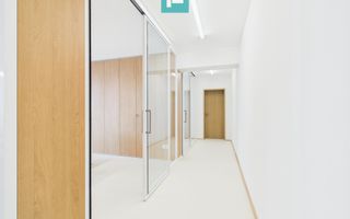 Birou 3 camere | Prima închiriere | Zona Centrală - Poză 3