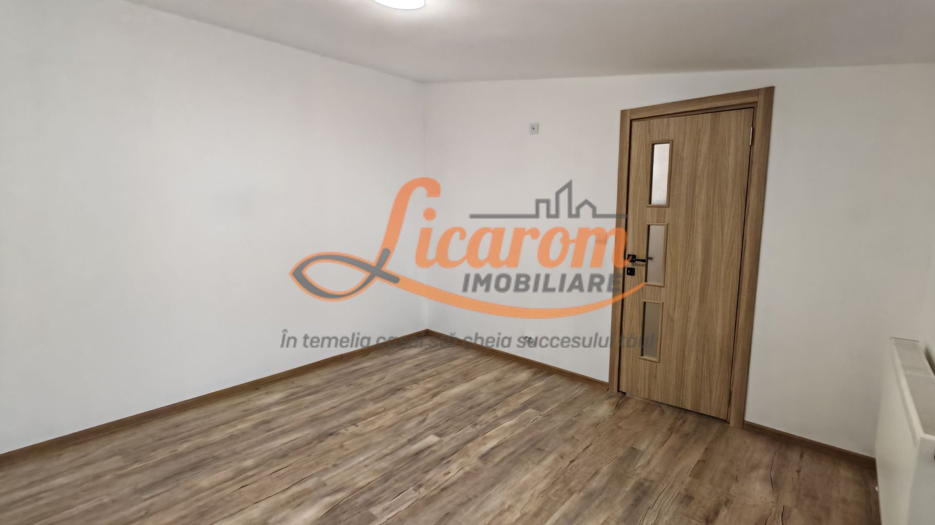 Casa P+E zona Astra-Racadau,4 camere,curte comuna.Comision 0 - Poză 6