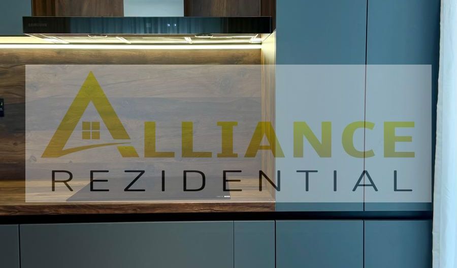 Str. Gradinari - 4 camere - 442 mp teren - mobilata si utilata lux - Poză 2