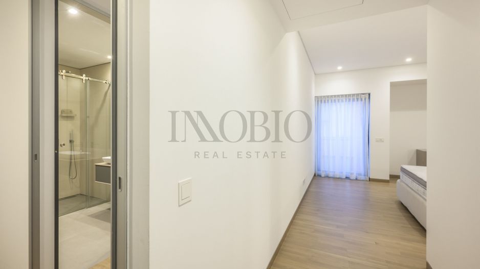 Reședință Exclusivistă cu 5 Camere | 201 mp | Terasă 25 mp - Poză 23
