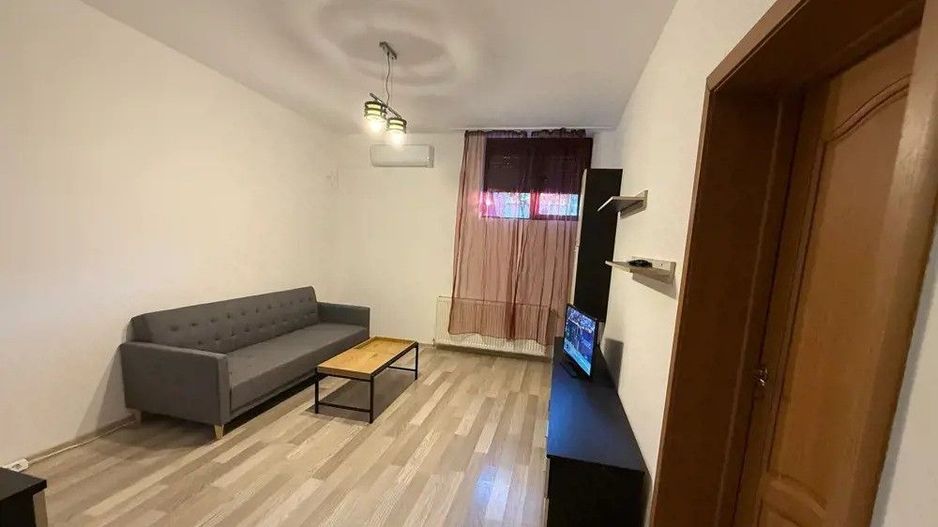 Apartament cozy la demisol, 2 camere Gorjului - Poză 2