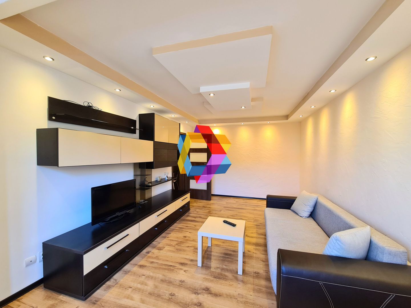 Apartament 3 camere de vânzare Brasov, zona Racadau , 76 mp. - Poză 3